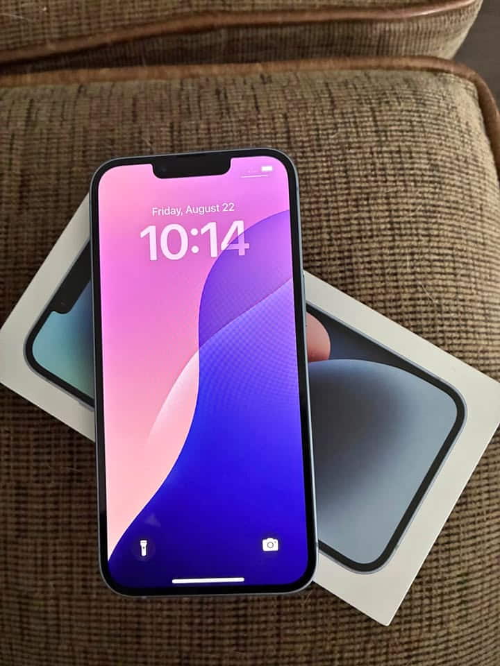 iPhone Pic From Facebook Marketplace Ad